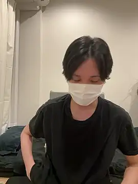 Snapshot of hiroa__ chatting on 06/06/26, 02:11 hiroa online show from 06/06/26, 02:11