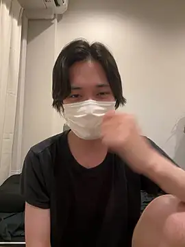 Snapshot of hiroa__ chatting on 07/16/26, 02:45 hiroa online show from 07/16/26, 02:45