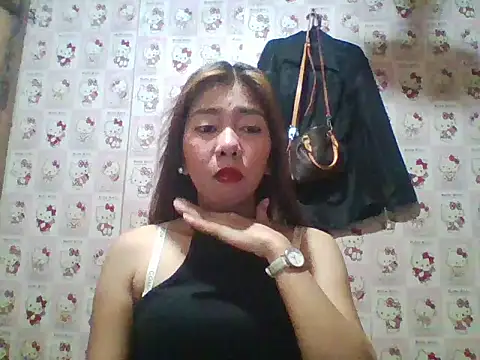 Snapshot of hot_sexy27 chatting on 06/10/26, 04:45 hot sexy27 online show from 06/10/26, 04:45