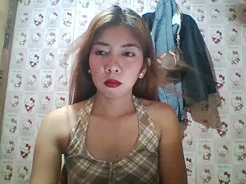 Snapshot of hot_sexy27 chatting on 06/17/26, 05:32 hot sexy27 online show from 06/17/26, 05:32
