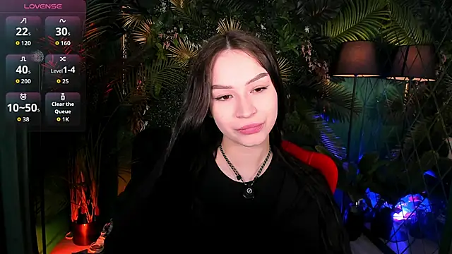 Snapshot of SatiraLux chatting on 05/15/26, 05:42 SatiraLux online show from 05/15/26, 05:42