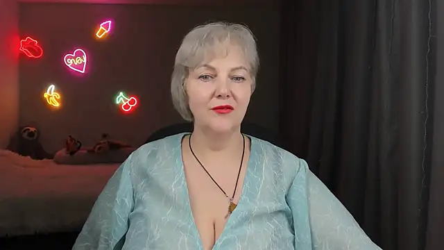 Mary-Leee online show from 04/03/26, 09:13