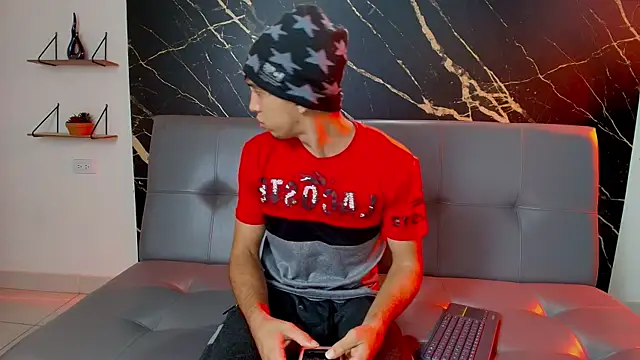 Snapshot of thiago_moreno chatting on 02/26/26, 12:15 thiago moreno online show from 02/26/26, 12:15