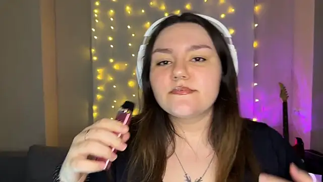 RiotKitten1 online show from 02/28/26, 02:34