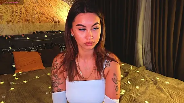 JulyMilky online show from 03/14/26, 05:51