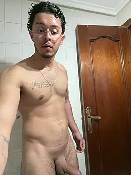 16jhefry16 online show from 03/15/26, 02:34