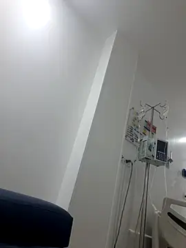 Lorenaluna online show from 03/28/26, 04:39