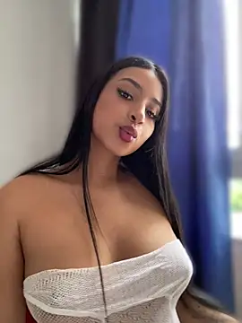 miss  cataleya online show from 07/18/26, 10:35