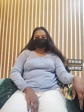 Snapshot of Cutie_bae011 chatting on 02/25/26, 05:33 Cutie bae011 online show from 02/25/26, 05:33