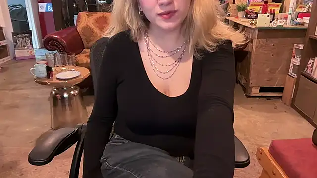 chatonxxx online show from 03/03/26, 07:20