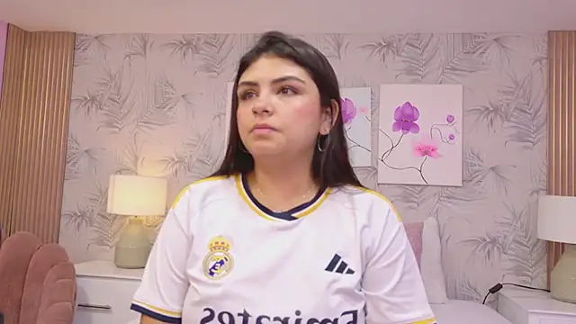 EmmaLeens online show from 03/05/26, 12:01