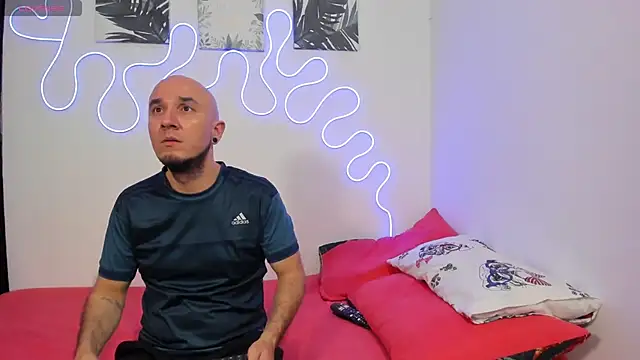 Cintya n Roger online show from 03/24/26, 10:53