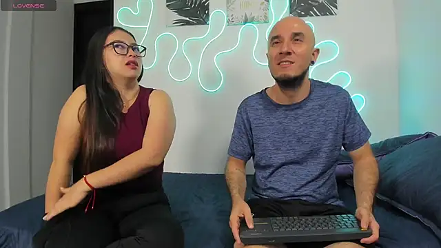 Cintya n Roger online show from 03/25/26, 11:27