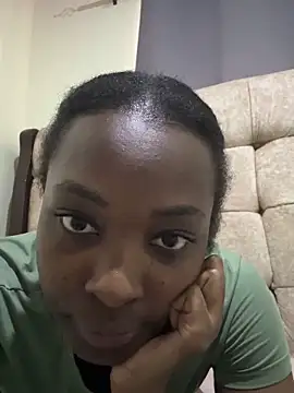 Snapshot of HoningPartner chatting on 06/03/26, 01:14 HoningPartner online show from 06/03/26, 01:14