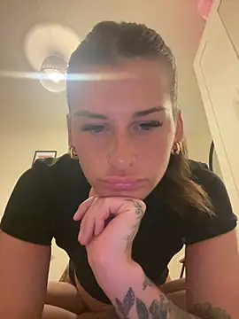 Alicemaexx online show from 05/10/26, 08:14