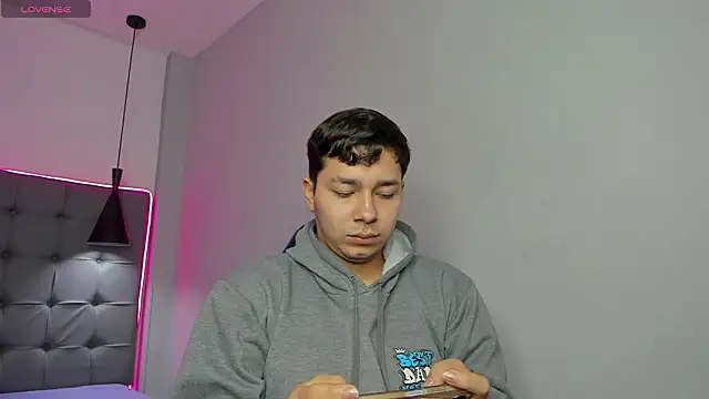 Julian Smith21 online show from 03/04/26, 12:22