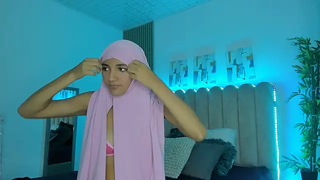 Natashax  online show from 04/16/26, 08:09