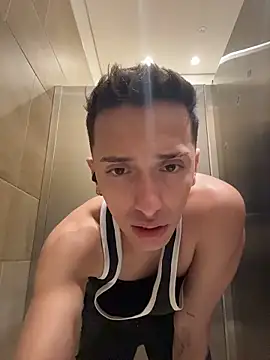 Thiago Jones1 online show from 03/10/26, 03:28