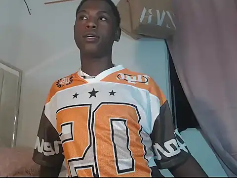 Snapshot of afodiita_Doll chatting on 02/22/26, 01:40 afodiita Doll online show from 02/22/26, 01:40