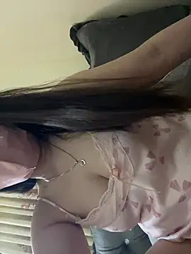 Snapshot of Bona68 chatting on 02/24/26, 12:03 Bona68 online show from 02/24/26, 12:03