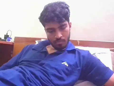 NikhilN247913 online show from 04/05/26, 01:52