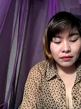 Snapshot of juicy-milu chatting on 03/15/26, 11:49 juicy-milu online show from 03/15/26, 11:49