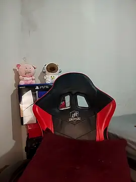 TatyanyBoudellayre online show from 04/04/26, 11:24