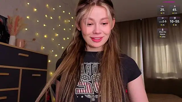 Dipamelly online show from 04/24/26, 02:14