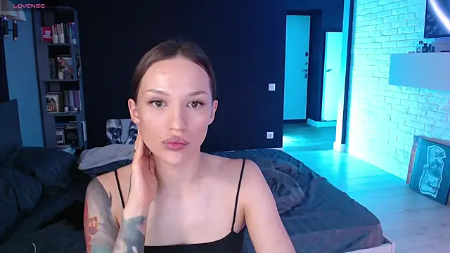 Jade Amore online show from 07/12/26, 05:04