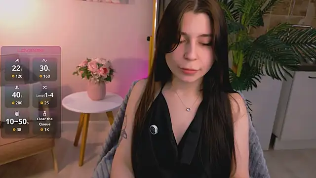 Snapshot of Valery_Ohara_ chatting on 03/01/26, 09:06 Valery Ohara online show from 03/01/26, 09:06