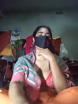 hotgirls02 online show from 04/15/26, 03:52