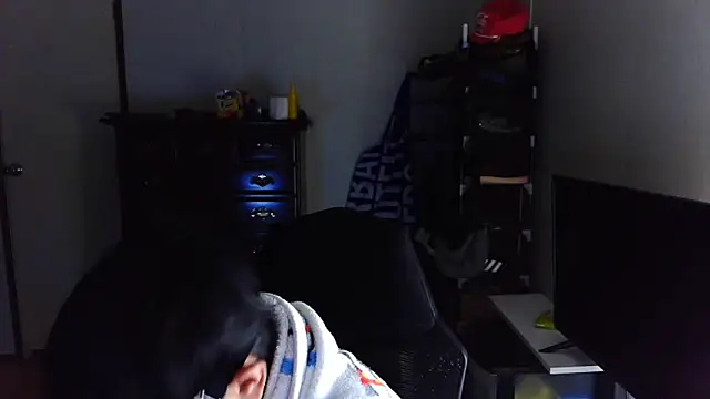 longlongsong online show from 02/25/26, 09:30