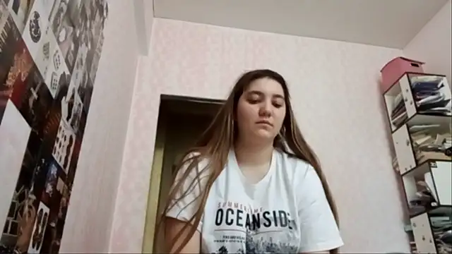 Snapshot of JanineThielman chatting on 07/12/26, 05:20 JanineThielman online show from 07/12/26, 05:20