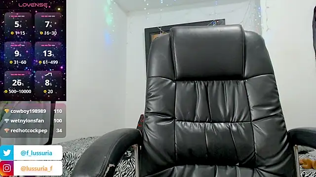 Snapshot of FranchescaSexy1 chatting on 01/23/25, 07:22 FranchescaSexy1 online show from 01/23/25, 07:22