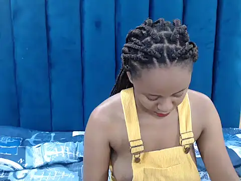 CreamyTea online show from 03/20/26, 06:02