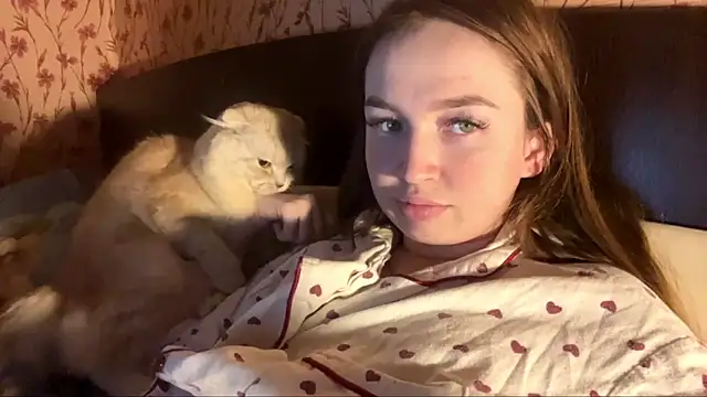 Hanna  Montanna online show from 02/28/26, 03:13