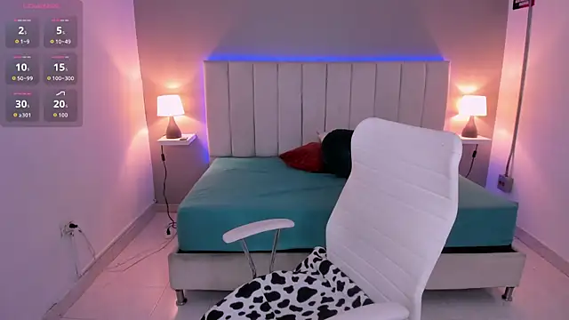 milkk  online show from 04/09/26, 01:38