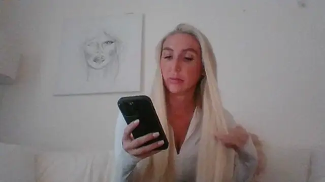 kinkykara25 online show from 02/24/26, 01:09