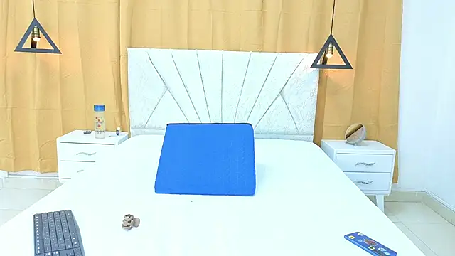 Snapshot of maria_sweet_honey chatting on 02/28/26, 12:50 maria sweet honey online show from 02/28/26, 12:50