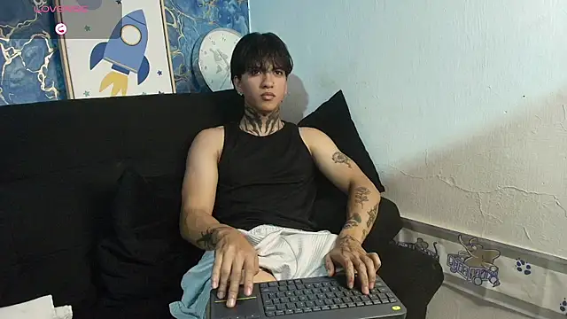 Tessarion Black online show from 06/01/26, 06:37