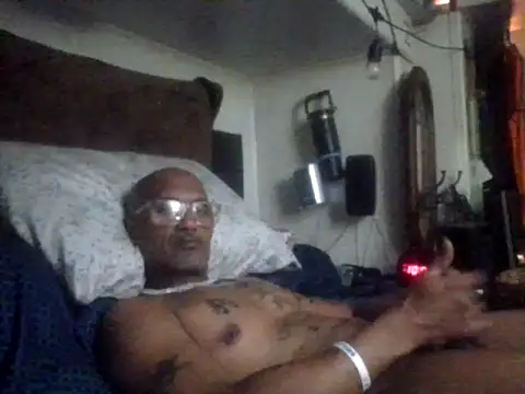 Baddesetboy4ya online show from 02/27/26, 04:01