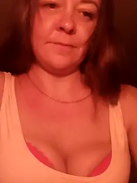 Snapshot of StellaSwan404 chatting on 02/26/26, 04:44 StellaSwan404 online show from 02/26/26, 04:44