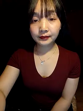 Snapshot of Myna5790 chatting on 02/28/26, 02:40 Myna5790 online show from 02/28/26, 02:40