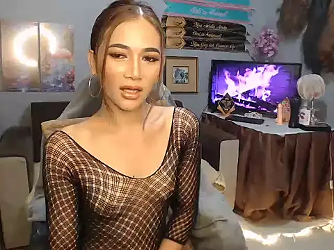 Snapshot of Demonsfuck chatting on 05/15/26, 11:23 Demonsfuck online show from 05/15/26, 11:23