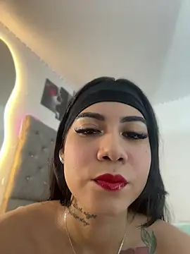 Snapshot of Pamela23x chatting on 05/28/26, 12:35 Pamela23x online show from 05/28/26, 12:35