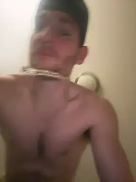 Snapshot of Aarondeweese27 chatting on 02/23/26, 10:45 Aarondeweese27 online show from 02/23/26, 10:45