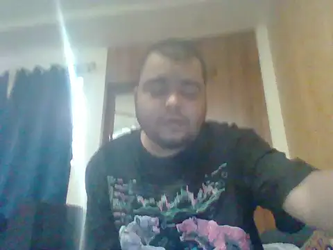 Snapshot of skey321 chatting on 03/21/26, 04:17 skey321 online show from 03/21/26, 04:17