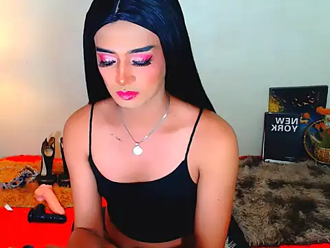 Queeny Cassandra online show from 03/06/26, 04:09