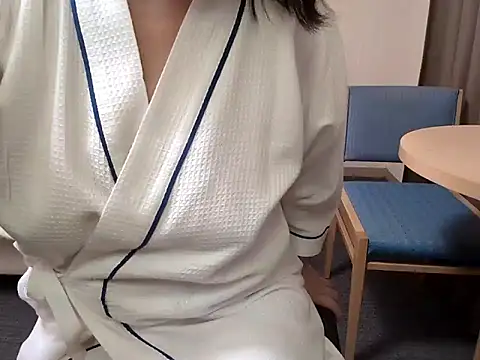 emi chan 7 online show from 05/24/26, 01:05
