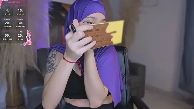 Amina Hind online show from 02/26/26, 02:05